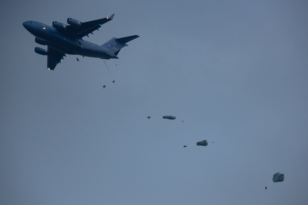 173rd Peacemaster Unity Heavy Drop and Airborne Jump