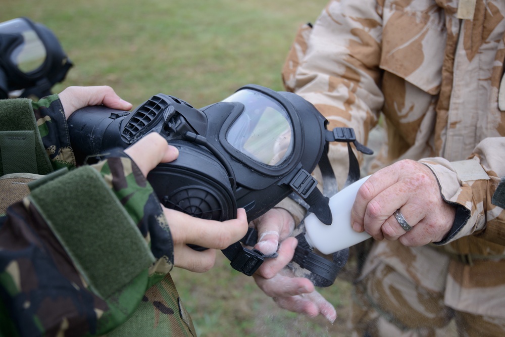 British Armed Forces train in US CBRN facilities