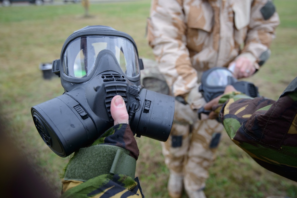 British Armed Forces train in US CBRN facilities