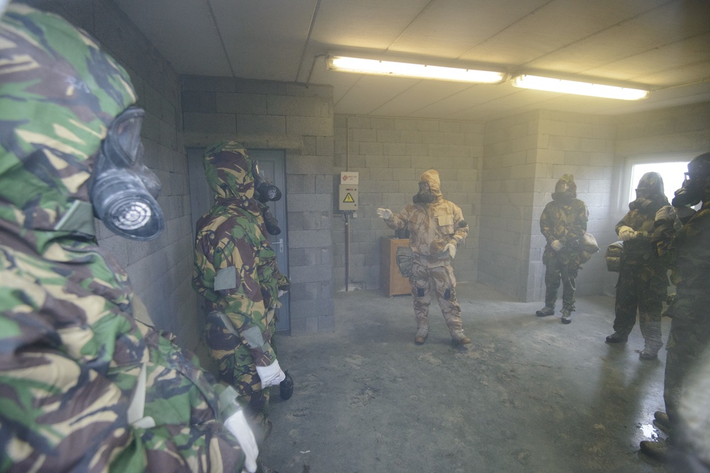 British Armed Forces train in US CBRN facilities