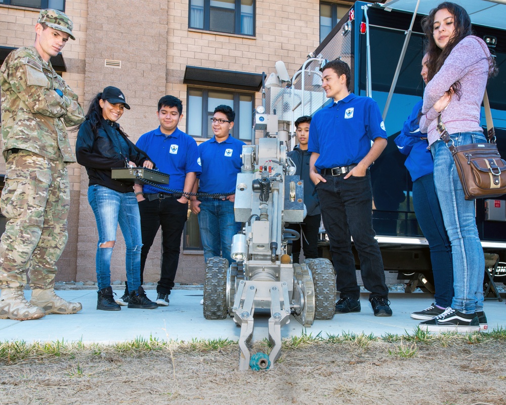 JROTC Tour