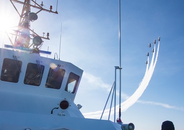 Crewmembers of Coast Guard Cutter Blackfin enforce security zone during Huntington Beach Airshow