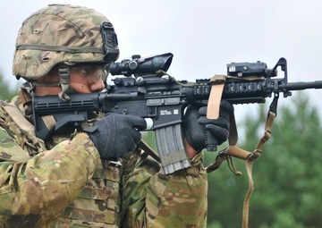 173rd Airborne Brigade conducts OAR M4 qualification range
