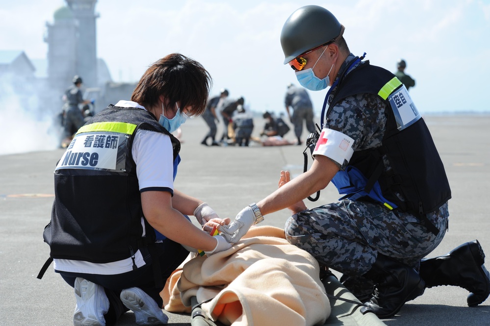 JASDF bilateral exercise prepares for air show