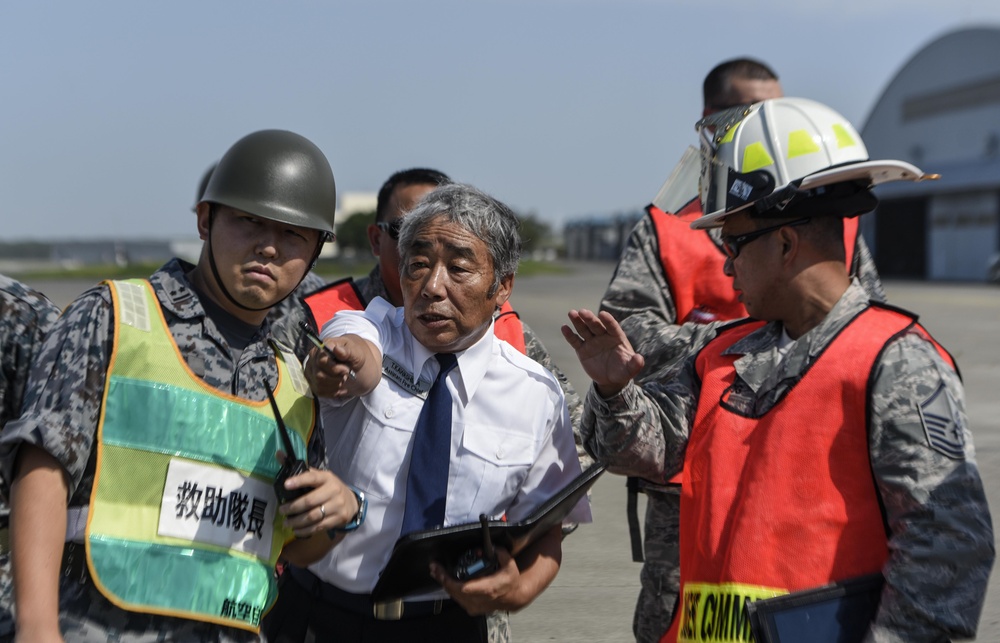 JASDF bilateral exercise prepares for air show