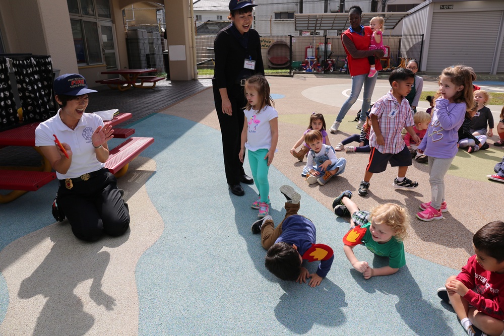 Camp Zama, SFHA youth get familiar with firefighters