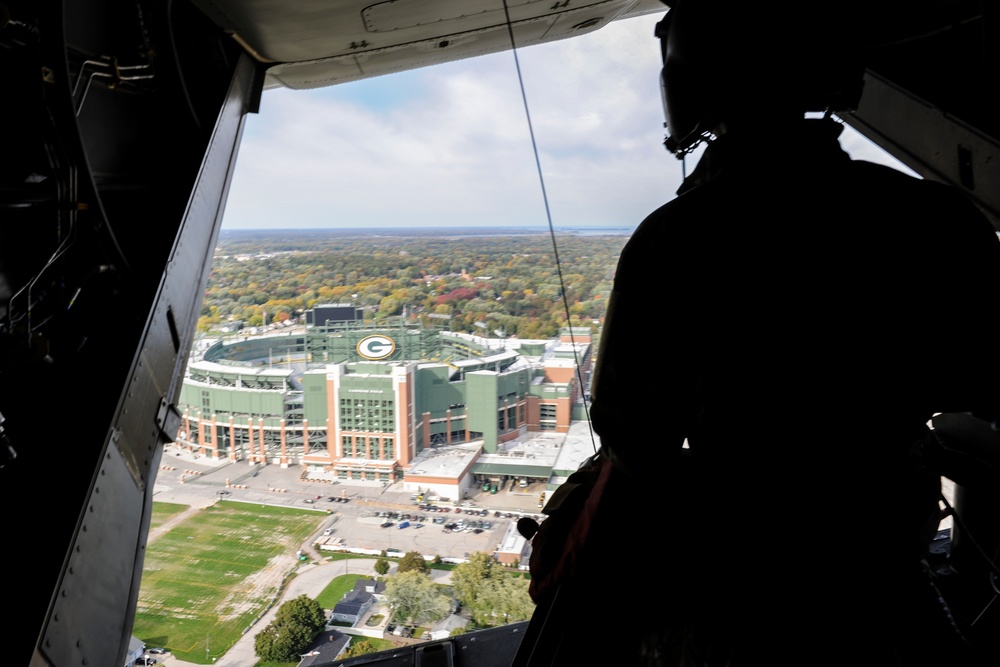 CV-22 Osprey's flyover Lambeau Field
