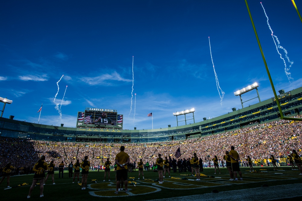 CV-22 Osprey's flyover Lambeau Field