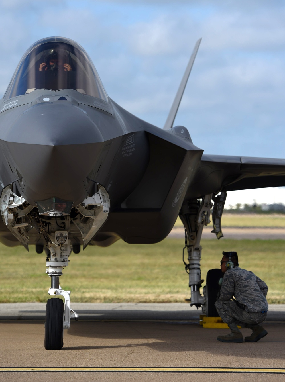 Nomads debut at Alliance Airshow
