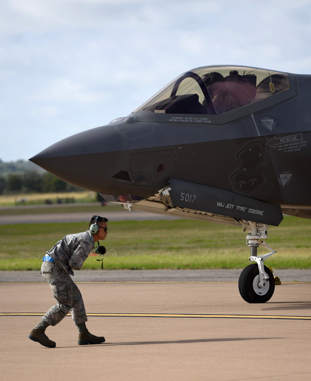 Nomads debut at Alliance Airshow