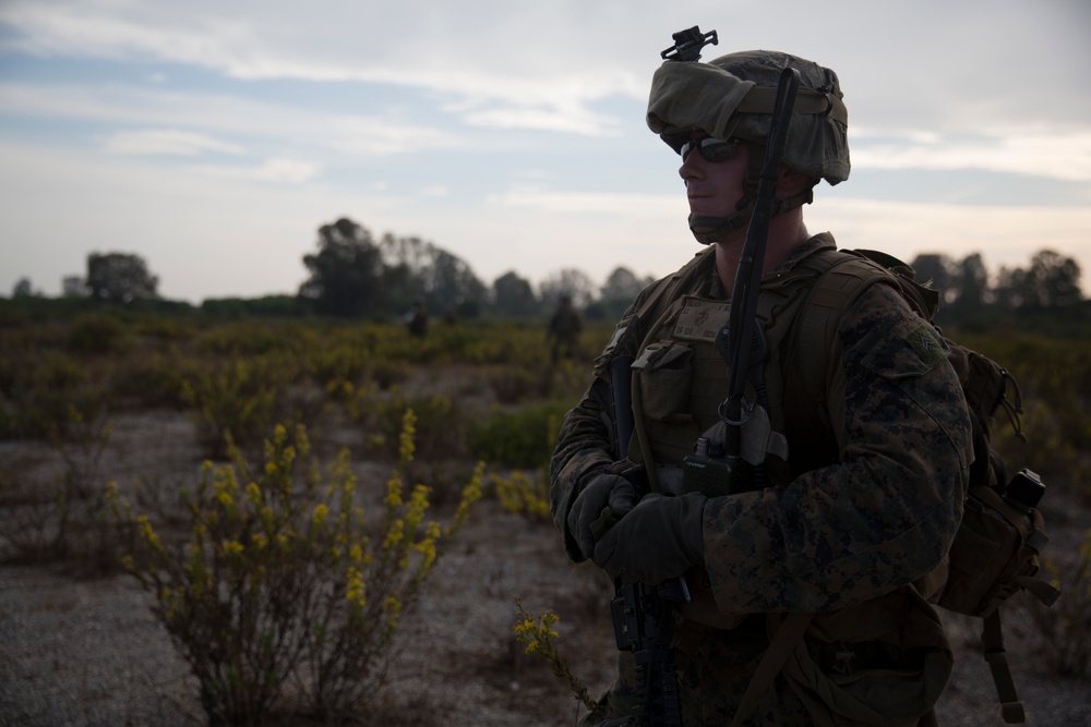 SPMAGTF Marines simulate crisis response, enhance unit readiness