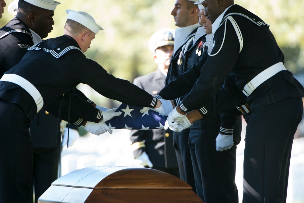 Graveside service of U.S. Navy Fireman 3rd Class John H. Lindsley