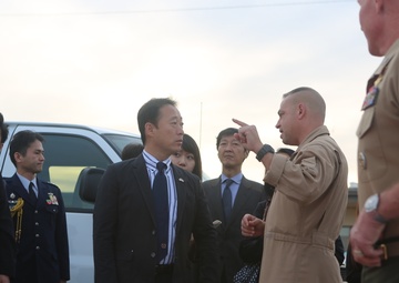 Japanese official visits MCAS Yuma, learns firsthand of F-35B’s capabilities