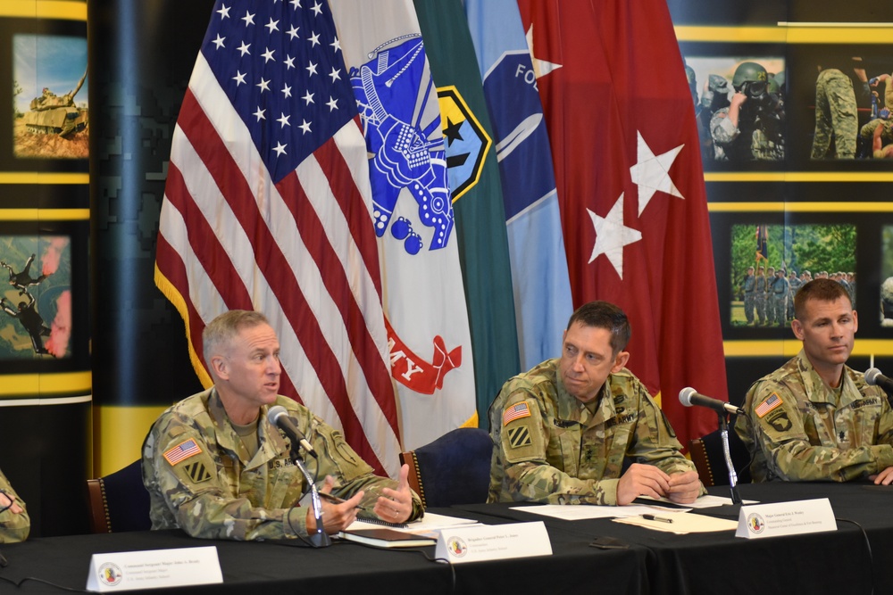 2016 10 26 Infantry Basic Officer Leader Course Media Roundtable