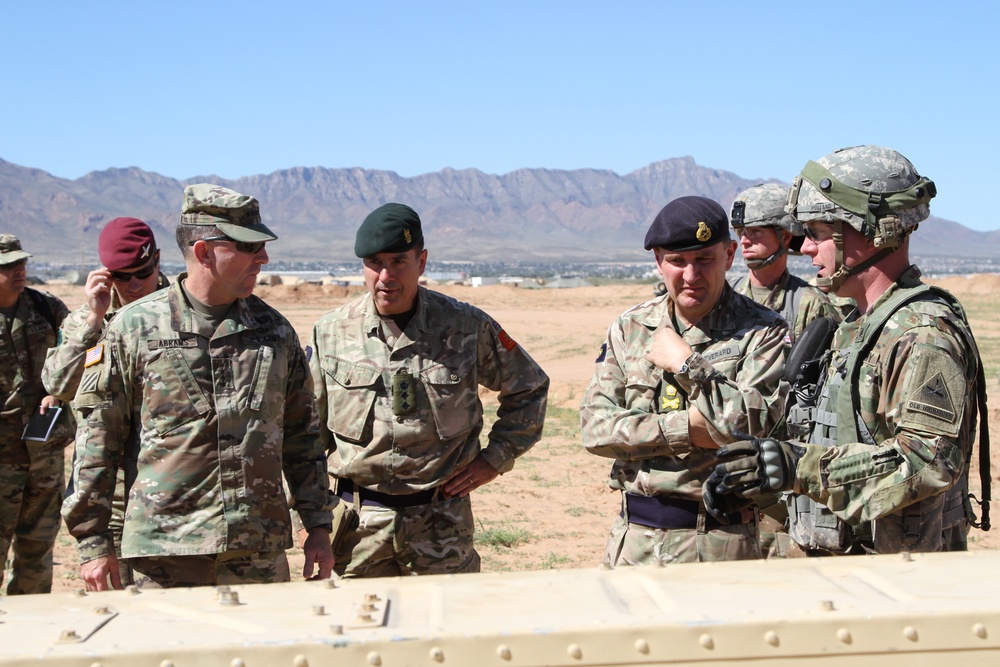 FORSCOM commanding general visit Army Warfighting Assessment