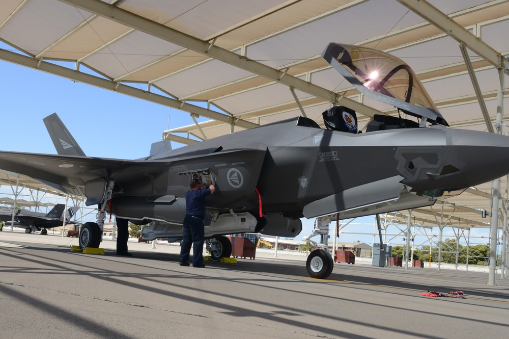 Norwegian F-35 Arrival