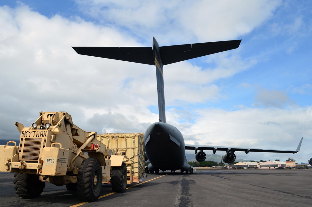 TF Raider boards C-17 for Lightning Forge