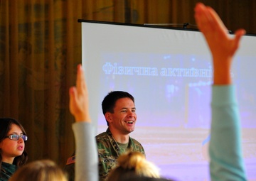 Civil Affairs Team Conducts Mine Awareness Class in Ukraine
