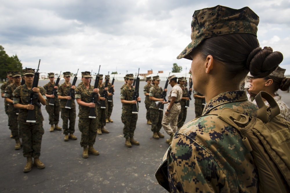 DVIDS - Images - OCS Close-Order Drill [Image 7 of 9]