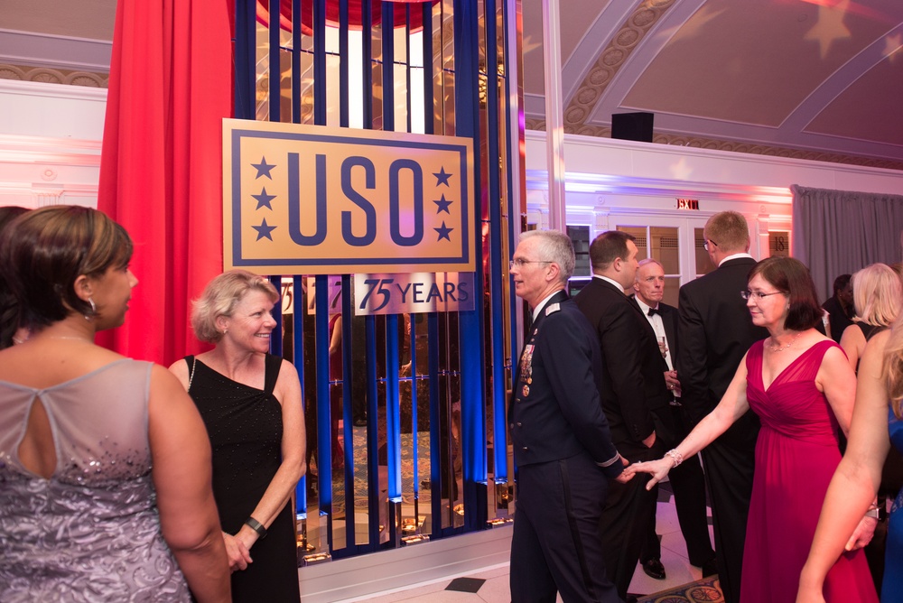 2016 USO Gala