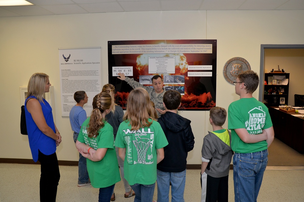 Wall Middle School students visit Goodfellow