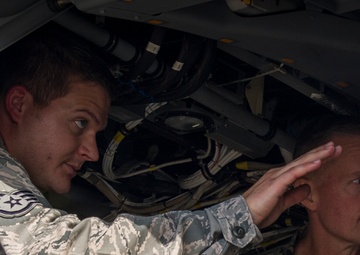 MARSOC commander visits Hurlburt