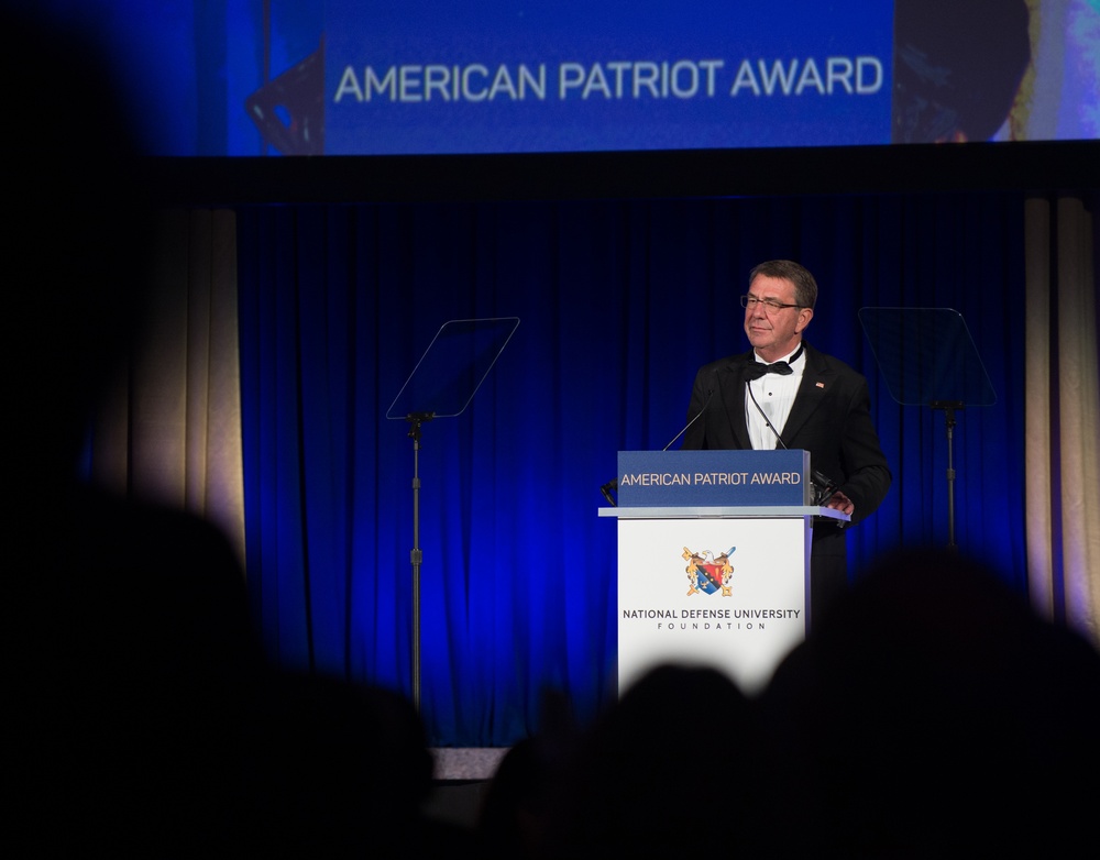 SD hosts dinner for his Excellency Han Min-koo, Korean Minister of National Defense