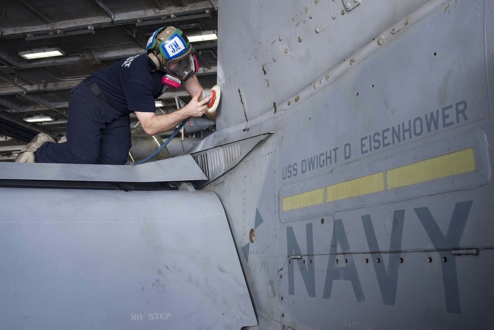 USS Dwight D. Eisenhower (CVN 69) Deployment