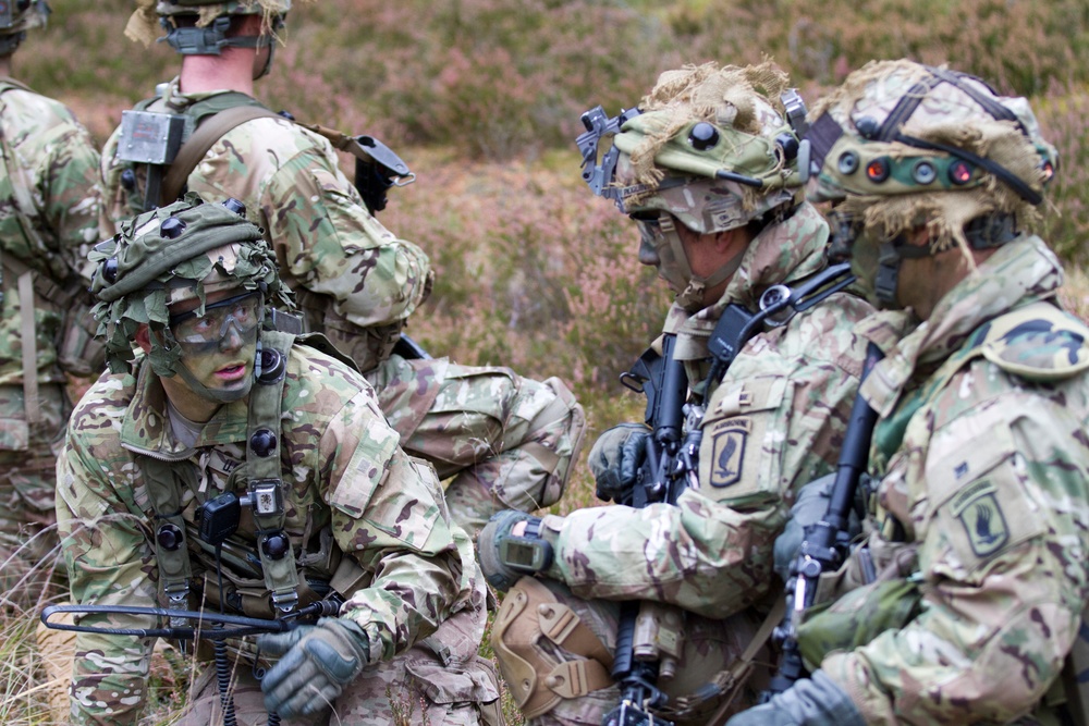 Paratroopers participate in Silver Arrow force on force training