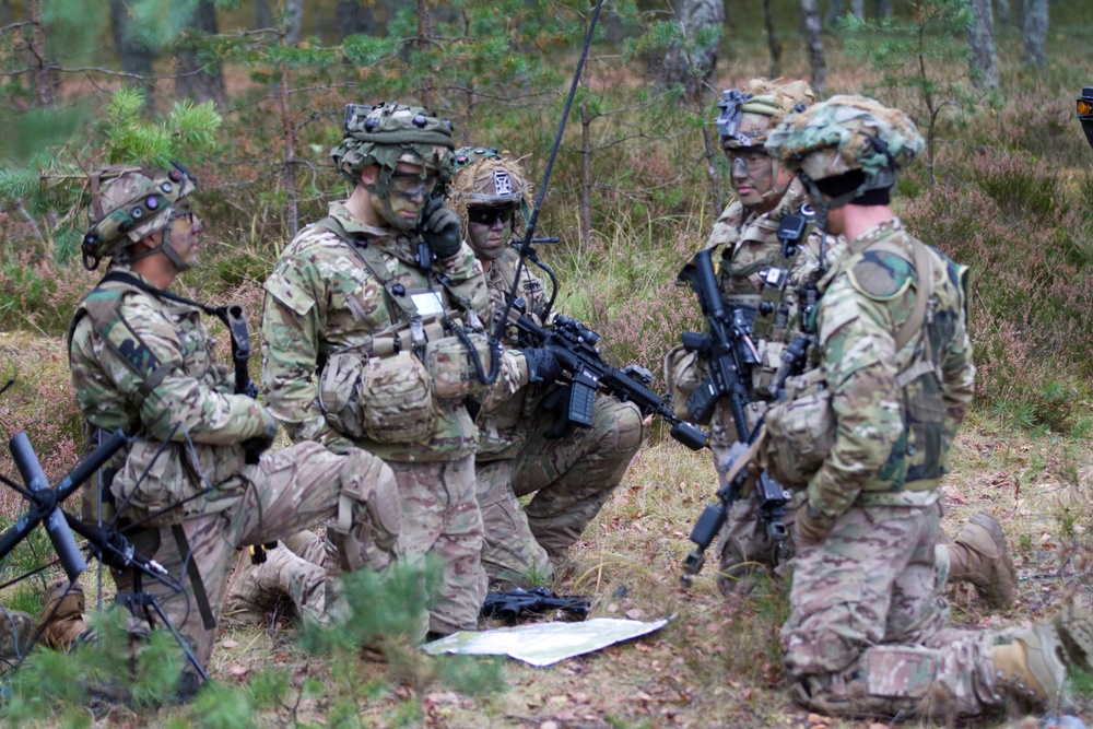 Paratroopers participate in Silver Arrow force on force training