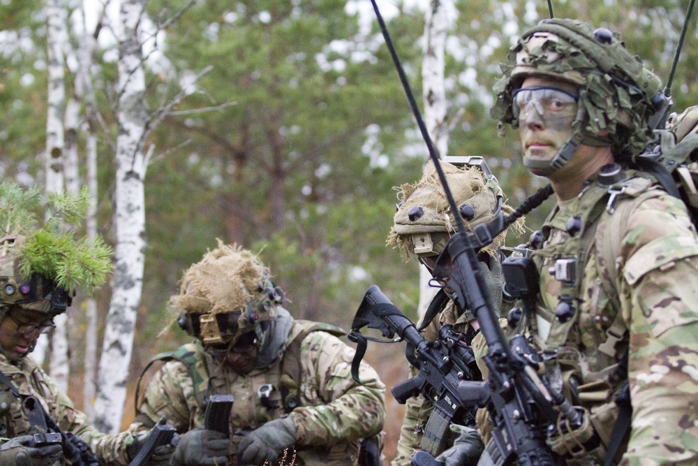 Paratroopers participate in Silver Arrow force on force training