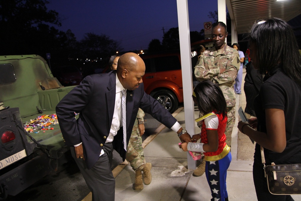Trunk or Treat! 3d MCDS Soldiers pass out Halloween Candy