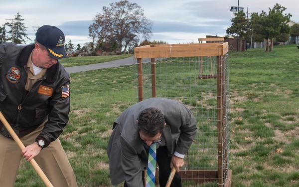 Oak Tree partnership between City of Oak Harbor and Naval Air Station Whidbey Island