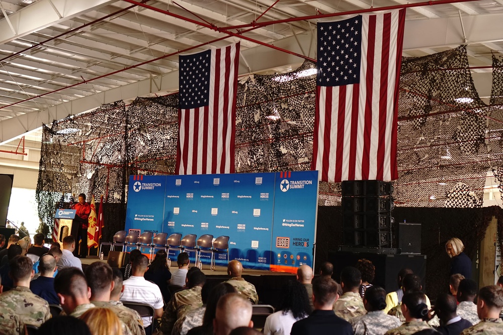 Transition Summit helps military job seekers