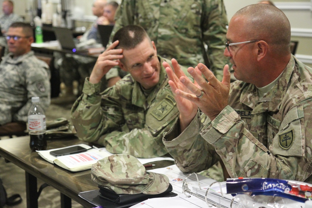 Sergeant Major Dailey visits the 451st ESC First Sergeant Workshop