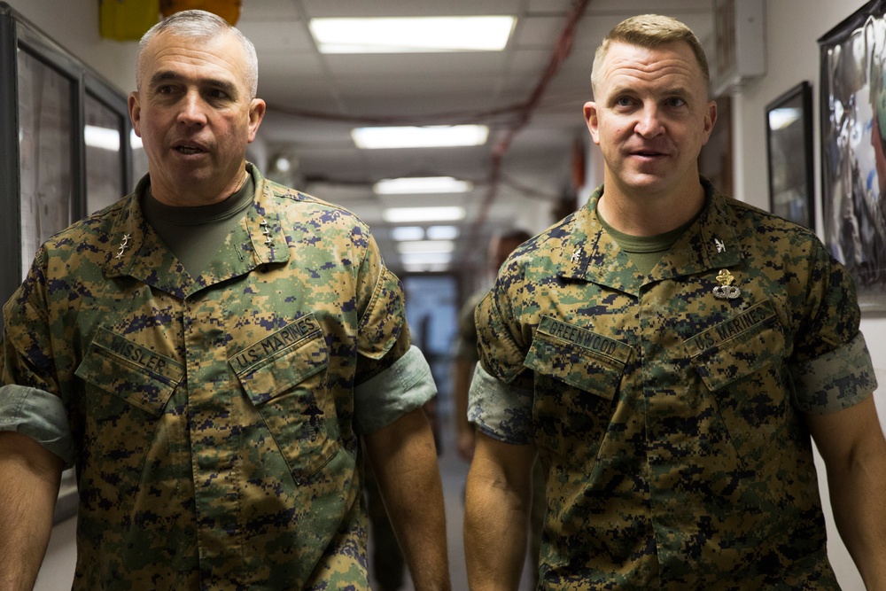 U.S. MARFORCOM Commander visits SPAMGTF-CR-AF Marines