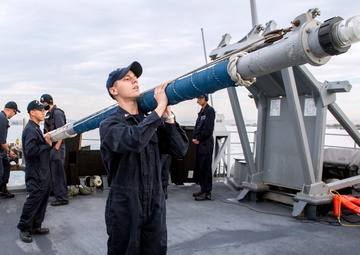 USS Lake Champlain Sea and Anchor Detail