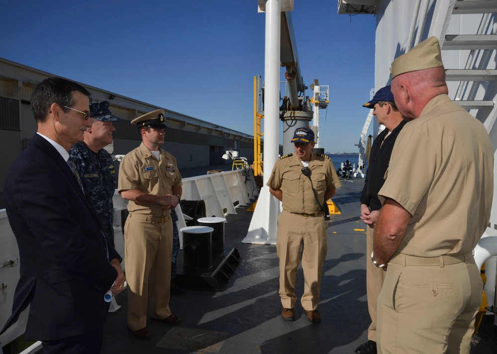 USNS Pathfinder (T-AGS 60) tour