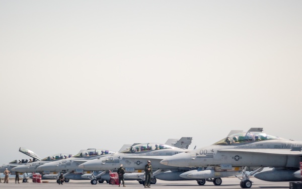 VMFA(AW)-533 Departs CENTCOM