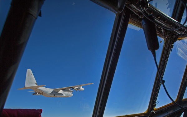 VMGR-352 Tanker Exercise