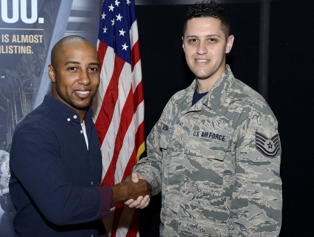 105th Airlift Wing recruiting closes out fiscal year on a high note