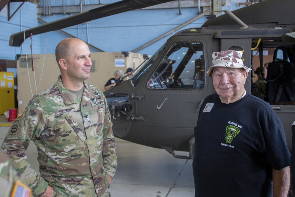 Spiders past and present reunite at HAAF