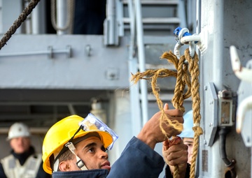 USS Lake Champlain (CG 57) Replenishment-At-Sea with USNS Yukon (T-AO 202)