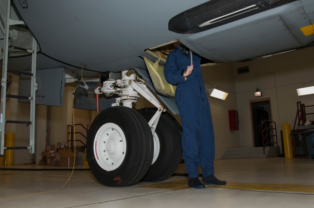 Maintenance Airman quietly excels