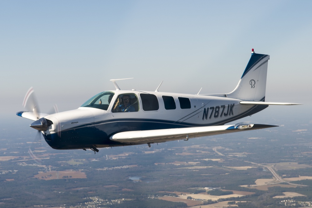 Scare-a-Controller: 4th OSS Airmen, family members flown over Eastern N.C.