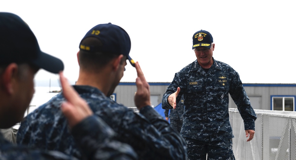 Commander, Naval Surface Forces, U.S. Pacific Fleet visits Naval Station Everett ships