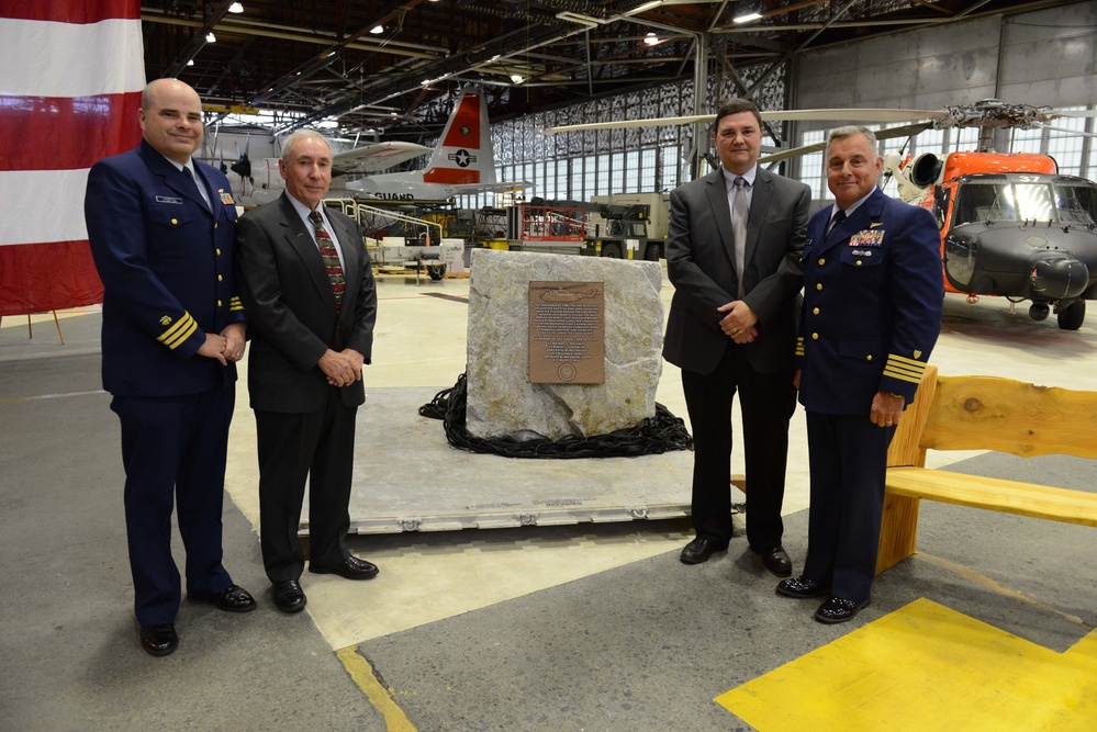 Coast Guard holds 30th anniversary remembrance ceremony for fallen CG1473 aircrew