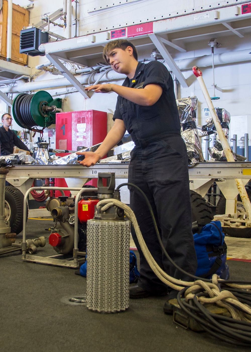 USS Bonhomme Richard (LHD 6) Damage Control Training