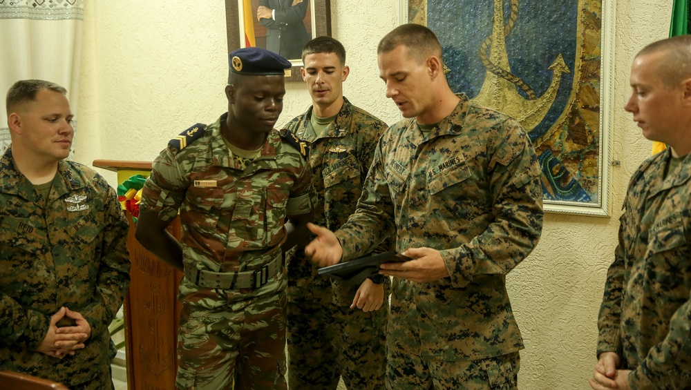 Benin, U.S. work together to develop leaders