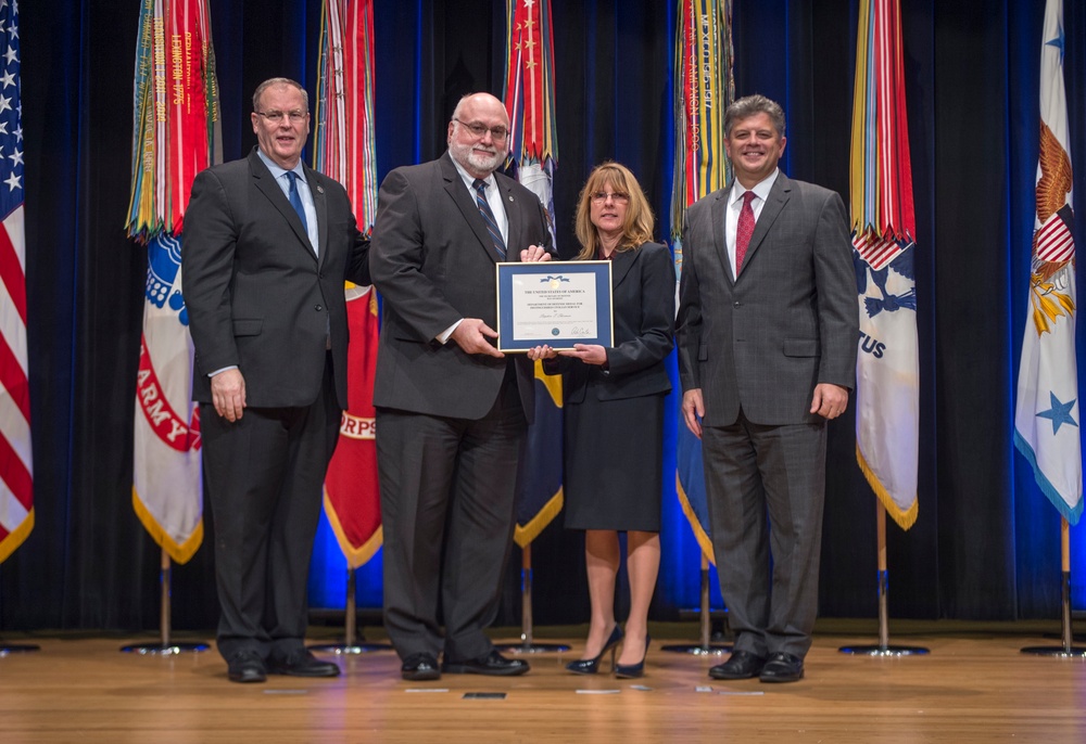 DSD hosts Distinguished Civilian Service Awards